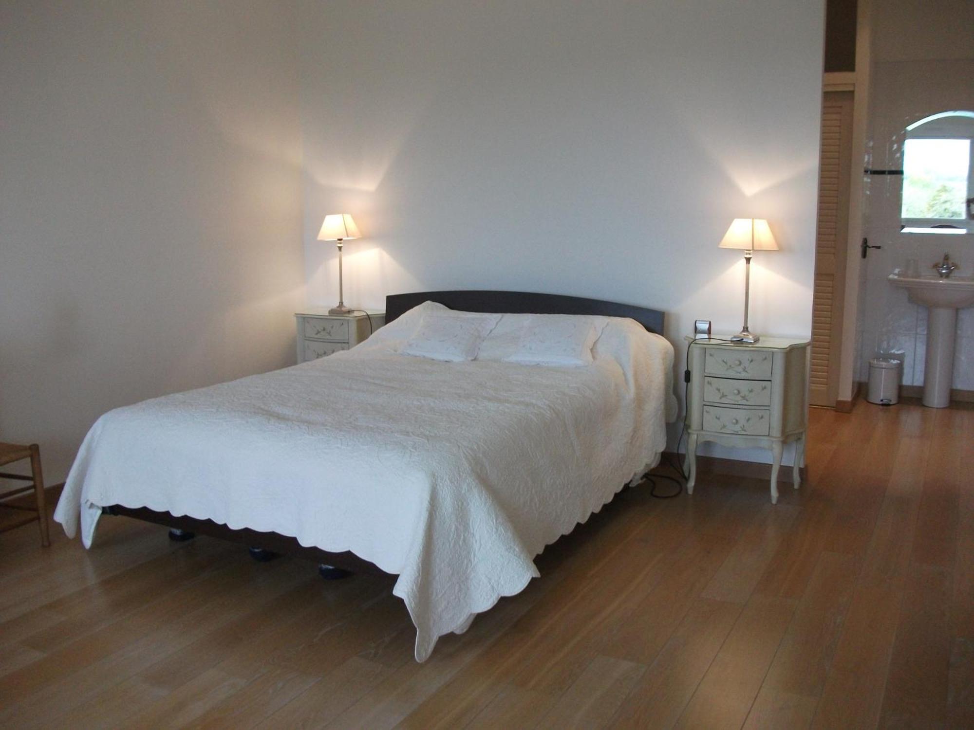 Camelia Rouge Bed and Breakfast Granville Exteriör bild